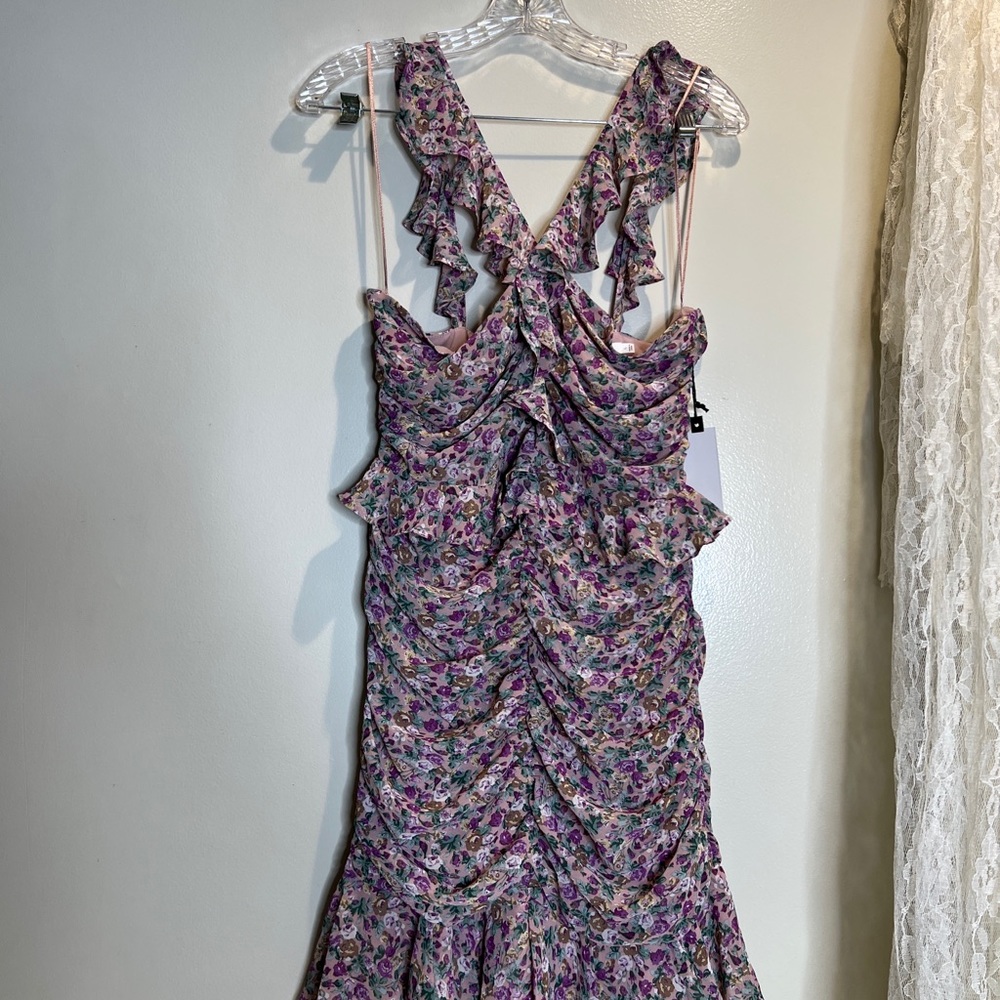 ASTR the label ruffle Ruched Zinnia Lilac Ditsy Floral Mini dress - Picture 4 of 14
